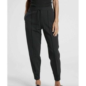 Athleta Black Endeavor Jogger Size 10 Lifestyle Travel Commute Work Pant
